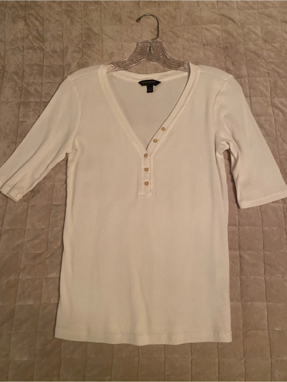Banana Republic White Henley Short Sleeve Top